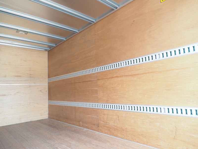 いすゞ エルフ バン車 小型 TKG-NPR85AN 年式 H26[写真17]