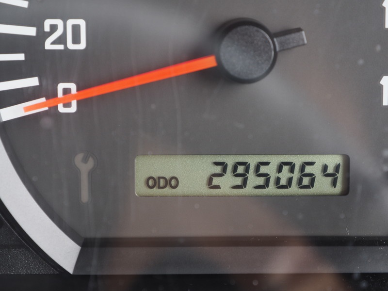 いすゞ エルフ バン車 小型 TKG-NPR85AN 年式 H26[写真26]