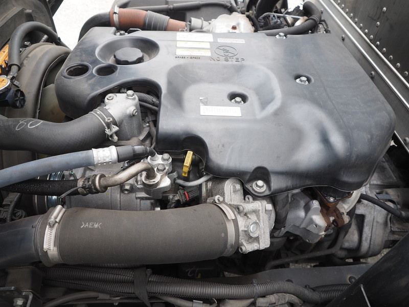 いすゞ エルフ バン車 小型 TKG-NPR85AN 年式 H26[写真32]