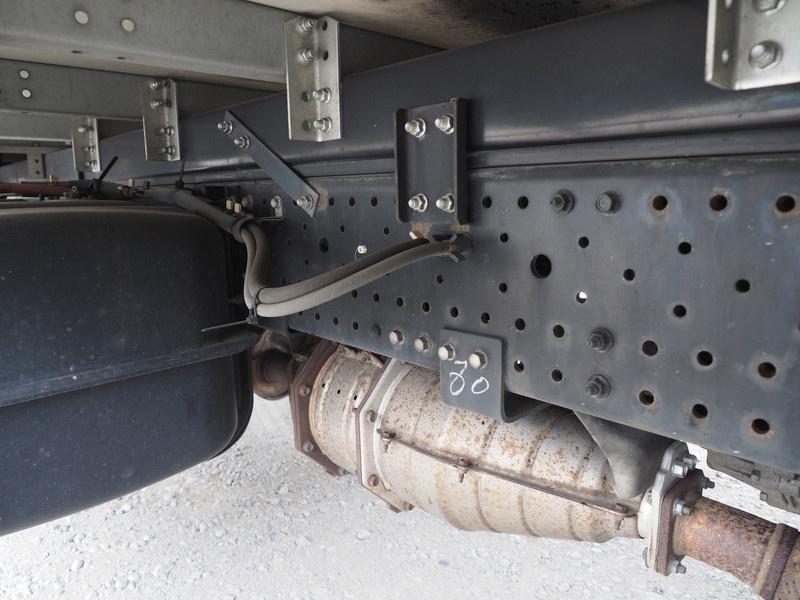 いすゞ エルフ バン車 小型 TKG-NPR85AN 年式 H26[写真27]