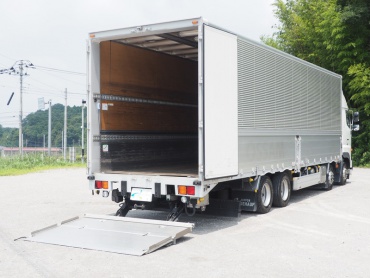 日野 プロフィア ウイング車 大型 QPG-FW1EXEG 年式 H27 [写真32]