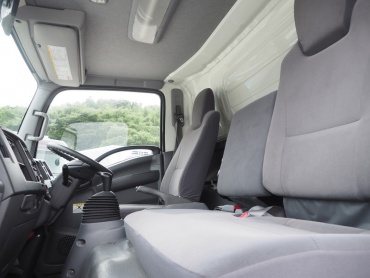 いすゞ エルフ バン車 小型 TKG-NPR85AN 年式 H26 [写真25]