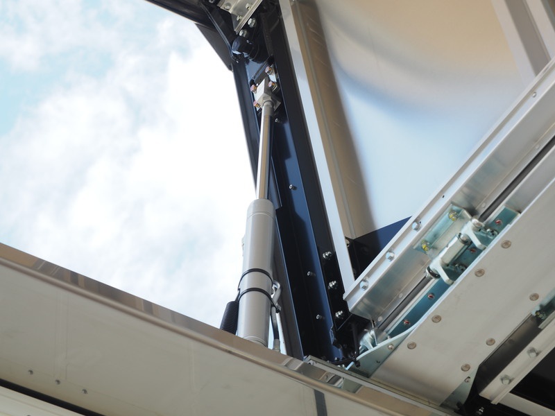 いすゞ ギガ ウイング車 大型 2PG-CYJ77C 年式 H30[写真14]