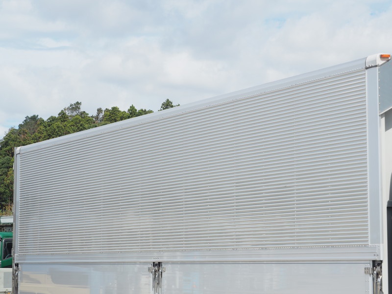 いすゞ ギガ ウイング車 大型 2PG-CYJ77C 年式 H30[写真09]