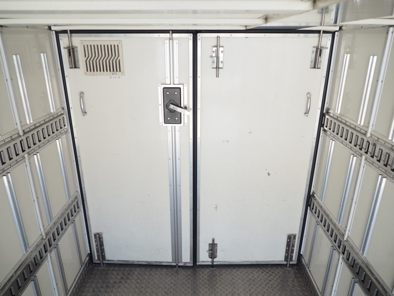 いすゞ エルフ 冷凍バン 小型 SKG-NMR85AN 年式 H24[写真19]