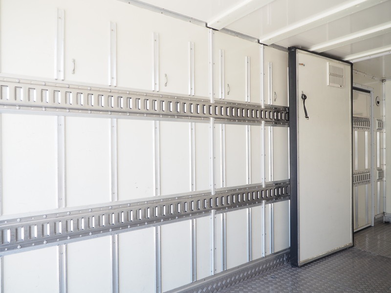 いすゞ エルフ 冷凍バン 小型 SKG-NMR85AN 年式 H24[写真17]