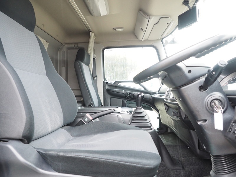 日野 レンジャー 冷凍バン 中型 TKG-FD7JLAG 年式 H25[写真24]