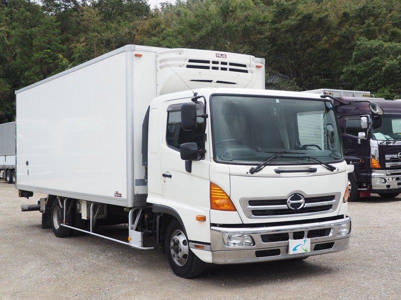 日野 レンジャー 冷凍バン 中型 TKG-FD7JLAG 年式 H25[写真04]