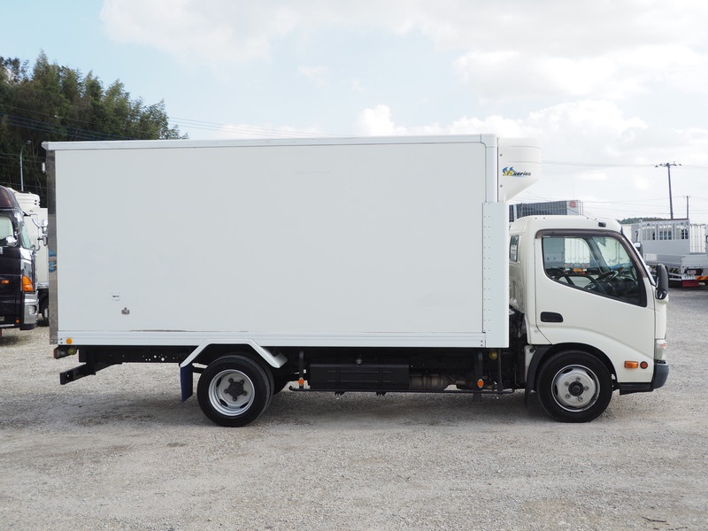 トヨタ トヨエース 冷凍バン 小型 SKG-XZU650 年式 H24[写真08]