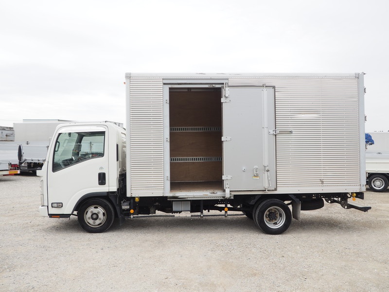 いすゞ エルフ バン車 小型 TKG-NLR85AN 年式 H25[写真12]