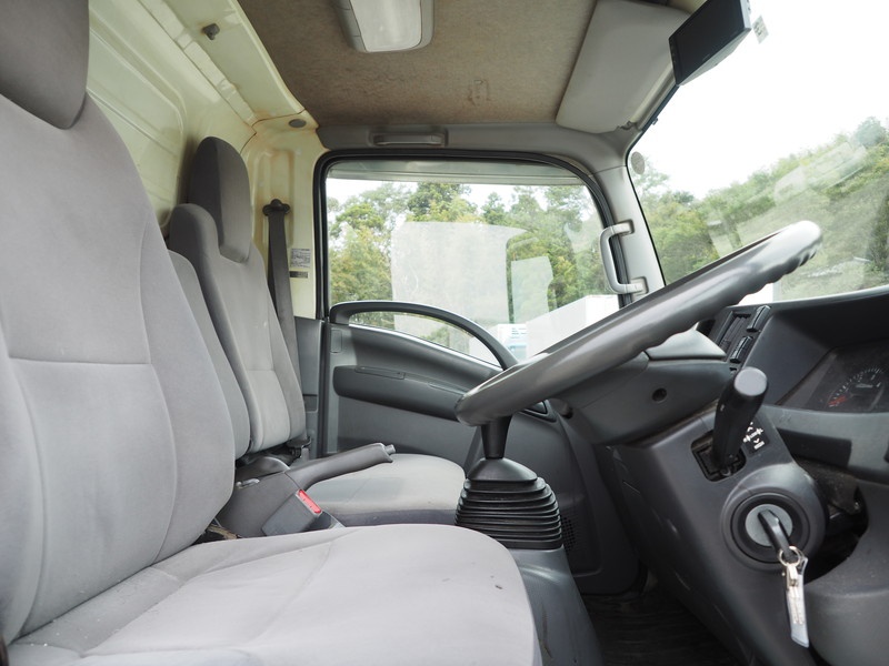 いすゞ エルフ バン車 小型 TKG-NLR85AN 年式 H25[写真20]