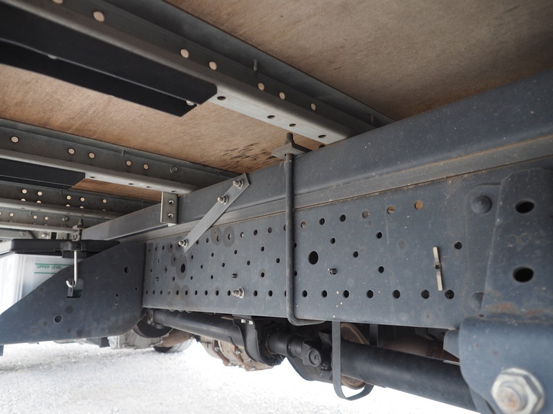 いすゞ エルフ バン車 小型 TKG-NLR85AN 年式 H25[写真23]