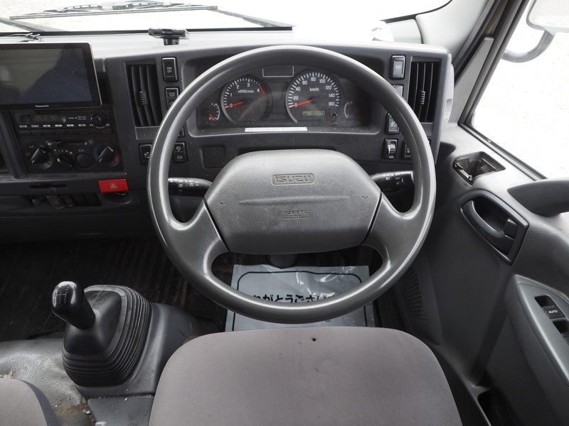 いすゞ エルフ バン車 小型 TKG-NLR85AN 年式 H25[写真21]