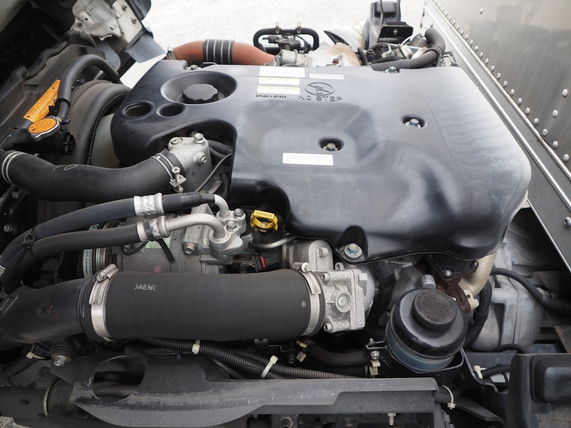 いすゞ エルフ バン車 小型 TKG-NLR85AN 年式 H25[写真28]