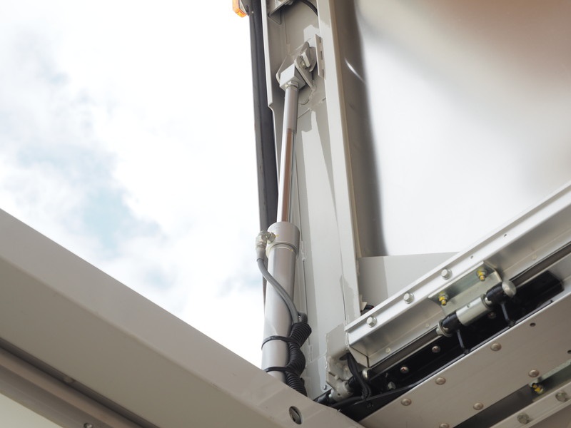 いすゞ フォワード ウイング車 中型 TKG-FRR90T2 年式 H27[写真18]