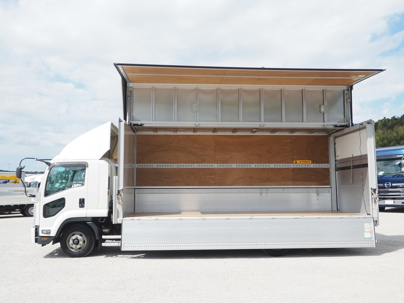 いすゞ フォワード ウイング車 中型 TKG-FRR90T2 年式 H27[写真22]