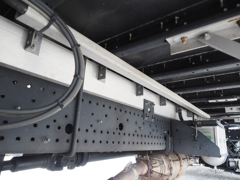 いすゞ フォワード ウイング車 中型 TKG-FRR90T2 年式 H27[写真43]