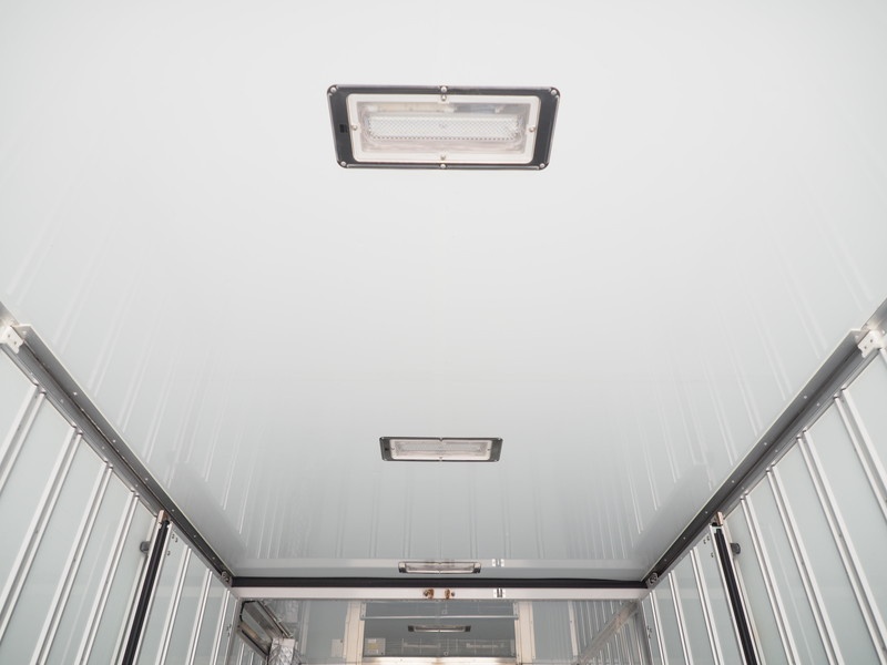 日野 レンジャー 冷凍バン 中型 TKG-FC9JKAG 年式 H25[写真15]