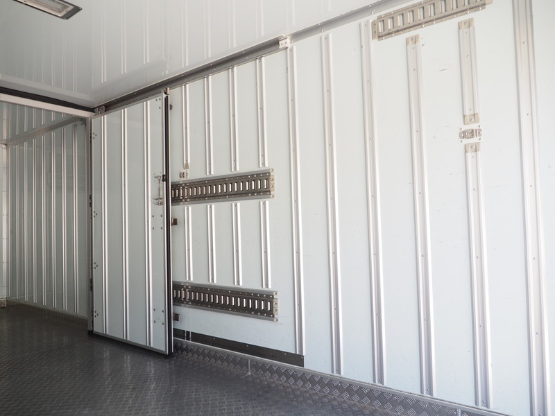 日野 レンジャー 冷凍バン 中型 TKG-FC9JKAG 年式 H25[写真18]