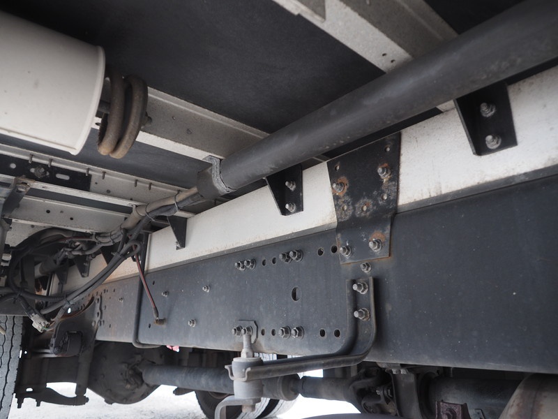 三菱ふそう ファイター ウイング車 中型 PDG-FK61F 年式 H19[写真09]