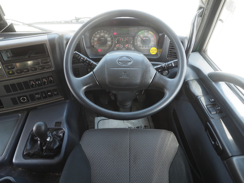 日野 グランドプロフィア ウイング車 大型 KS-FW1EXWG 年式 H16[写真33]