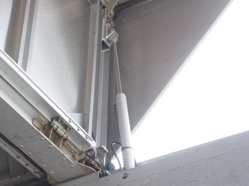 日野 グランドプロフィア ウイング車 大型 KS-FW1EXWG 年式 H16[写真17]