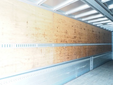 いすゞ ギガ ウイング車 大型 PDG-CYJ77W8 年式 H22 [写真13]