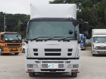 いすゞ ギガ ウイング車 大型 PDG-CYJ77W8 年式 H22 [写真03]
