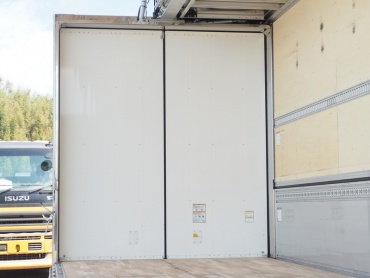 いすゞ ギガ ウイング車 大型 2PG-CYJ77C 年式 H30 [写真17]