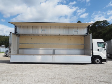 いすゞ ギガ ウイング車 大型 2PG-CYJ77C 年式 H30 [写真11]