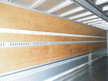 いすゞ ギガ ウイング車 大型 LKG-CYL77A 年式 H23 [写真11]