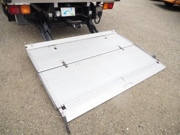 日野 レンジャー 冷凍バン 中型 TKG-FD7JLAG 年式 H25 [写真21]