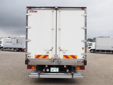 日野 レンジャー 冷凍バン 中型 TKG-FD7JLAG 年式 H25 [写真06]