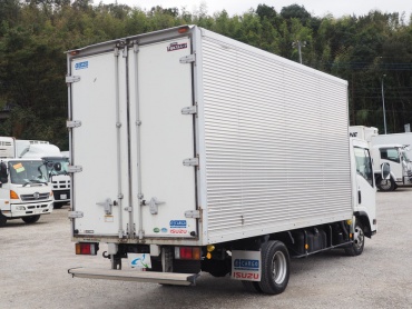 いすゞ エルフ バン車 小型 TKG-NLR85AN 年式 H25 [写真05]