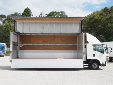 いすゞ フォワード ウイング車 中型 TKG-FRR90T2 年式 H27 [写真11]