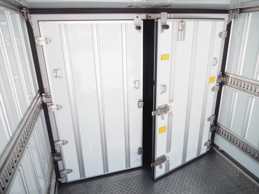 日野 レンジャー 冷凍バン 中型 TKG-FC9JKAG 年式 H25 [写真19]