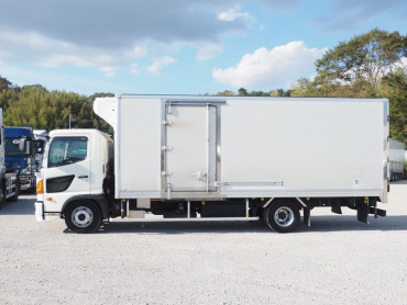 日野 レンジャー 冷凍バン 中型 TKG-FC9JKAG 年式 H25 [写真10]