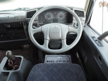 三菱ふそう ファイター ウイング車 中型 PDG-FK61F 年式 H19 [写真08]