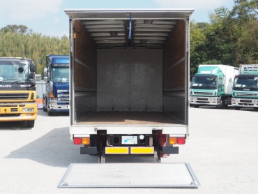 三菱ふそう ファイター ウイング車 中型 PDG-FK61F 年式 H19 [写真05]