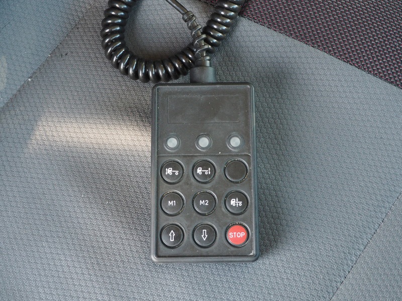 三菱ふそう スーパーグレート 冷凍ウイング 大型 LKG-FS55VZ 年式 H22[写真35]