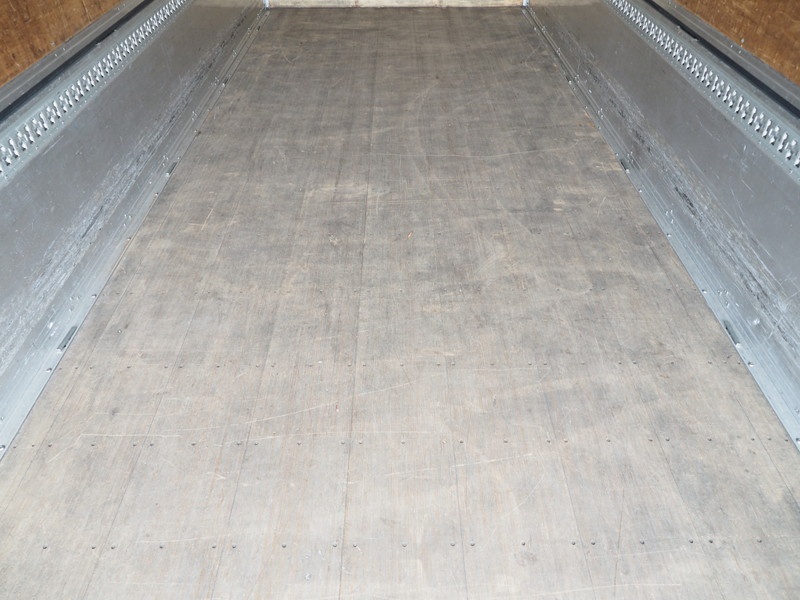 いすゞ フォワード ウイング車 中型 TKG-FRR90S2 年式 H25[写真30]