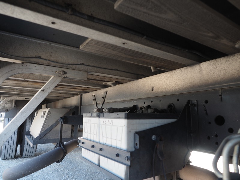 いすゞ フォワード 平ボディ 中型 PA-FRR34L4 年式 H17[写真08]