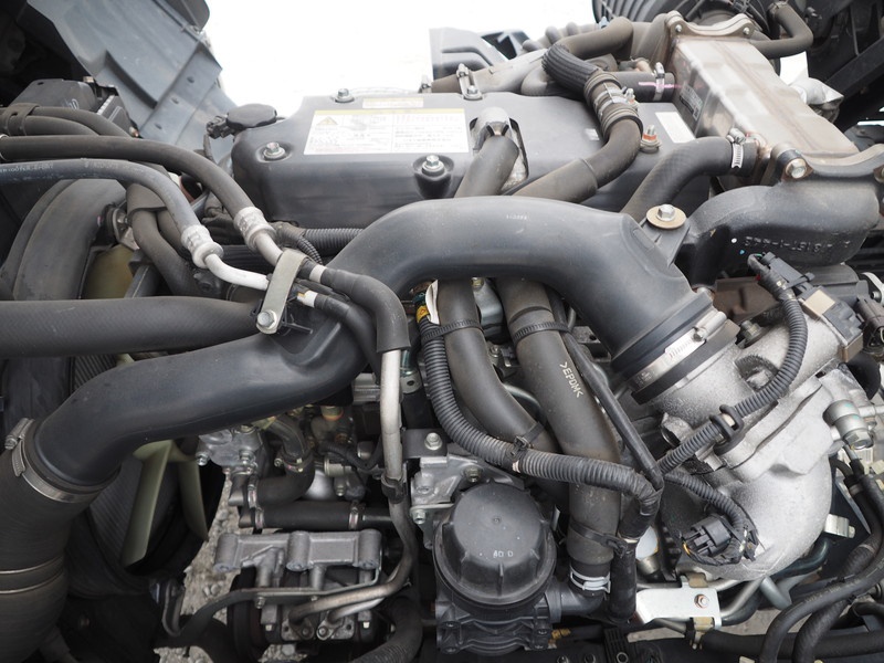 いすゞ フォワード ウイング車 中型 TKG-FRR90S2 年式 H26[写真46]