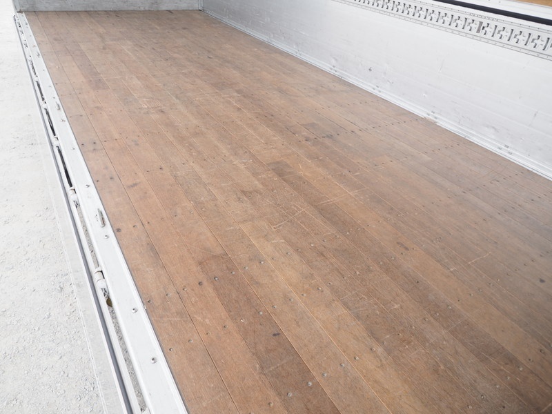 いすゞ フォワード ウイング車 中型 TKG-FRR90S2 年式 H26[写真13]