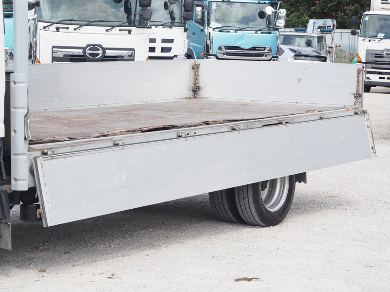 いすゞ エルフ 平ボディ 小型 SKG-NLR85AR 年式 H23[写真16]