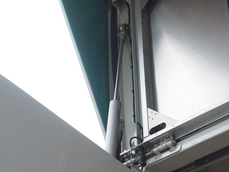 三菱ふそう スーパーグレート ウイング車 大型 BDG-FS54JZ 年式 H21[写真12]