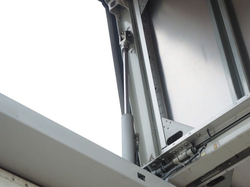 三菱ふそう スーパーグレート ウイング車 大型 BDG-FS54JZ 年式 H21[写真09]