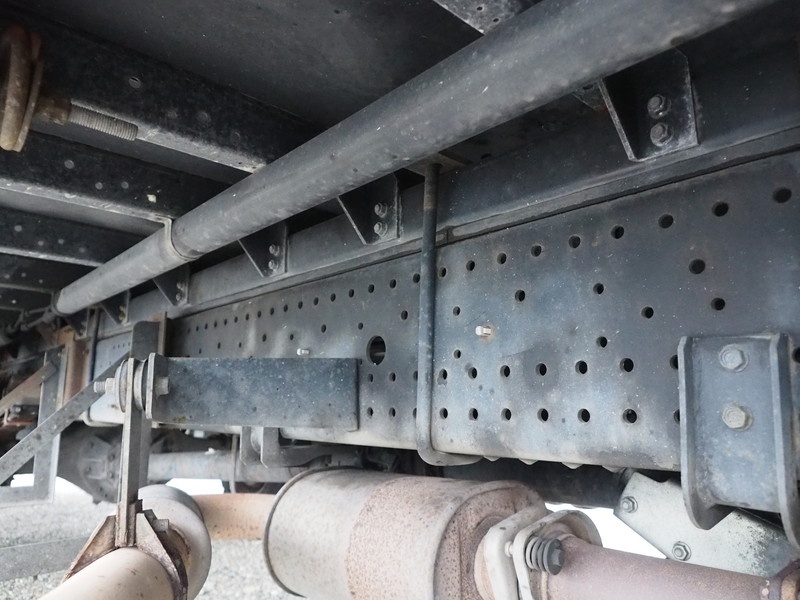 いすゞ フォワード ウイング車 中型 PDG-FRR34S2 年式 H22[写真26]