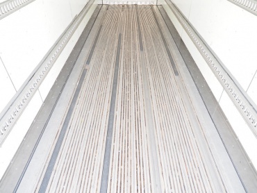 三菱ふそう スーパーグレート 冷凍ウイング 大型 LKG-FS55VZ 年式 H22 [写真28]