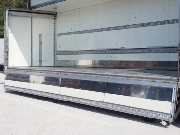 三菱ふそう スーパーグレート 冷凍ウイング 大型 LKG-FS55VZ 年式 H22 [写真12]